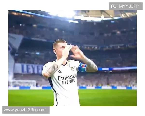 足球明星的独特球感与技艺解析助力球迷更深入理解比赛魅力